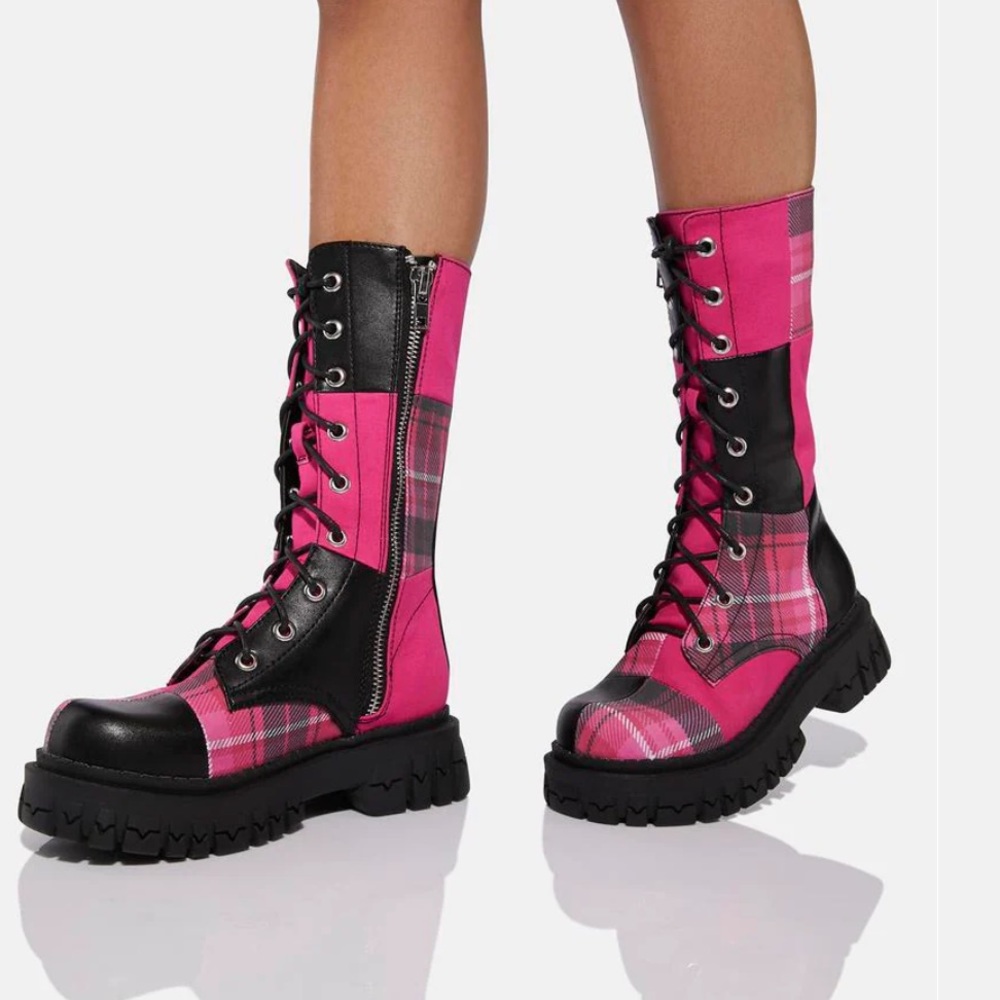 Dolls kill scream and shout boots - Picture 11 of 14